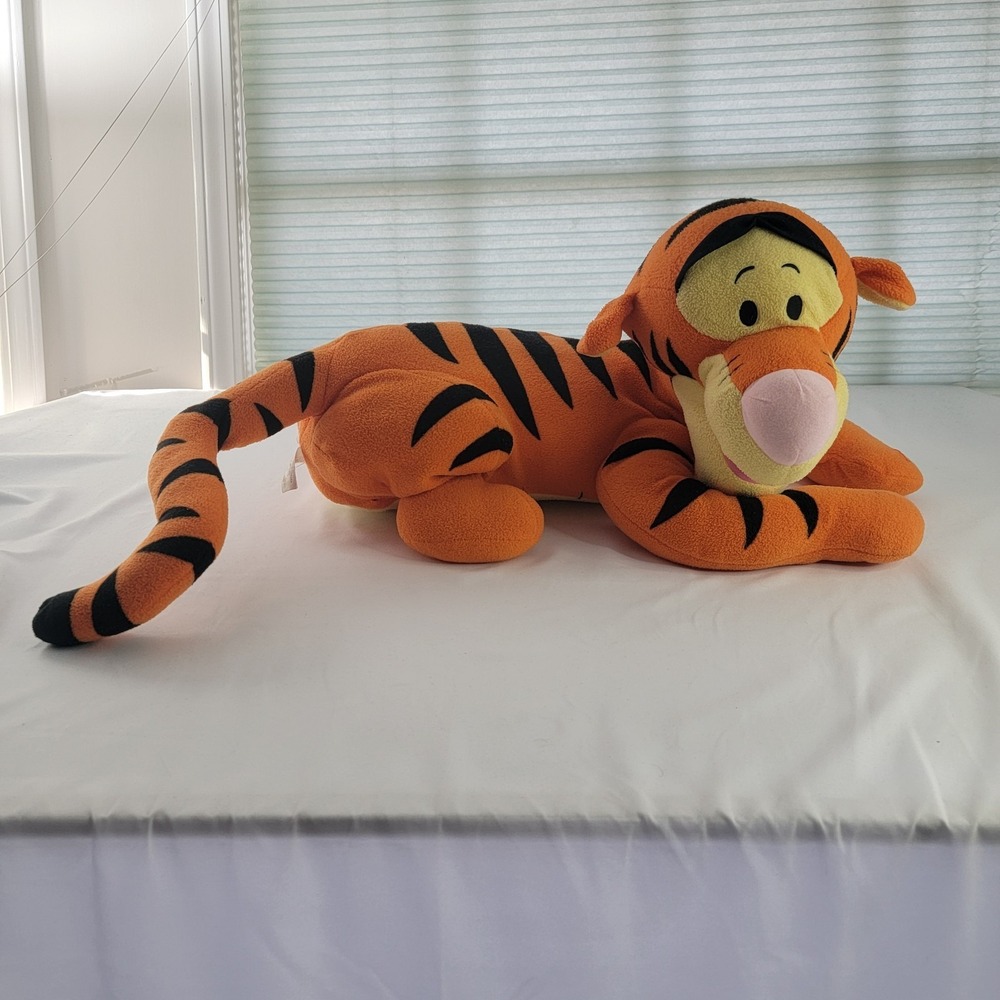 Fisher Price Mattel Laying 18" Tigger Winnie the Pooh Large Stuffed Animal Plush